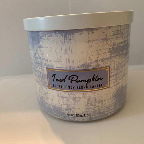 Scentsational Iced Pumpkin 14.5 oz Candle - Picture 1 of 3